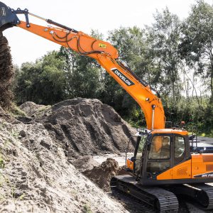 DEVELON DX140LC-7 – Bild 4