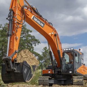 DEVELON DX300LC-7K – Bild 5