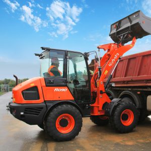 KUBOTA R090 – Bild 3